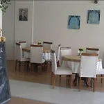 Ayvazali מלון 3*