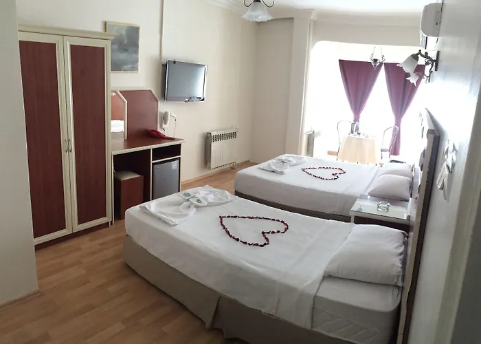 Hotell Ayvazali 3*