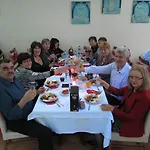 Hotel Ayvazali 3*