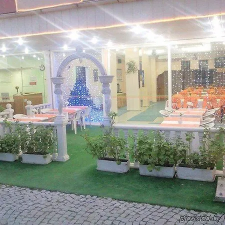 Ayvazali מלון ברגאמה