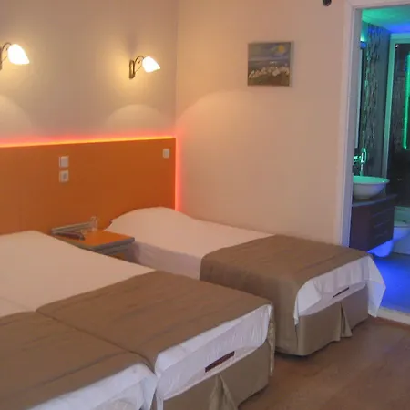 מלון Ayvazali ברגאמה